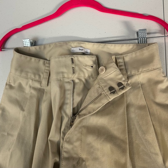 TNA womens beige khaki pleated high waist wide straight leg crawford pants, 4 US - Picture 3 of 6